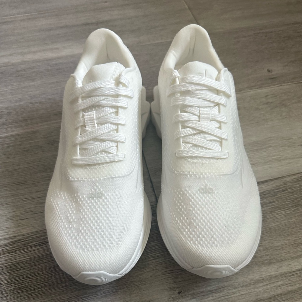 ALO Yoga Women's White Athletic Shoes